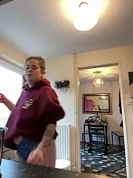 Snapshot of NaomiSquirts chatting on January 11, 2026, 9:49 am NaomiSquirts online show from January 11, 2026, 9:49 am