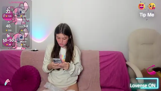 Snapshot of Tesa_cute chatting on November 14, 2025, 12:58 am Tesa cute online show from November 14, 2025, 12:58 am