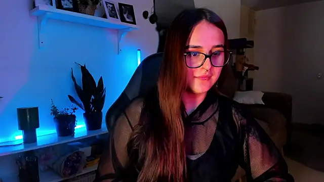 evy orange1 online show from March 25, 2026, 12:11 am