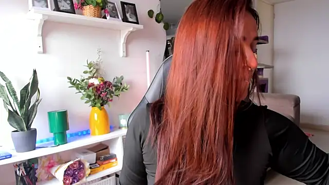 evy orange1 online show from March 16, 2026, 3:04 pm