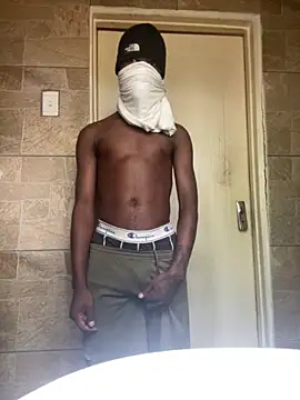 Snapshot of Thickdaddy3 chatting on September 17, 2025, 9:44 am Thickdaddy3 online show from September 17, 2025, 9:44 am