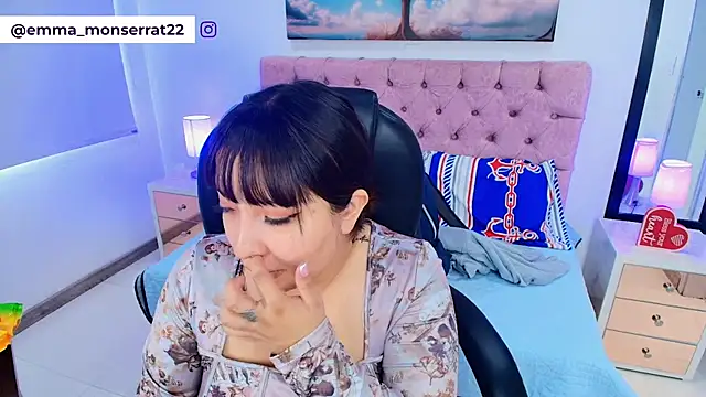 Snapshot of Emma_monserrat chatting on February 7, 2026, 8:17 pm Emma monserrat online show from February 7, 2026, 8:17 pm