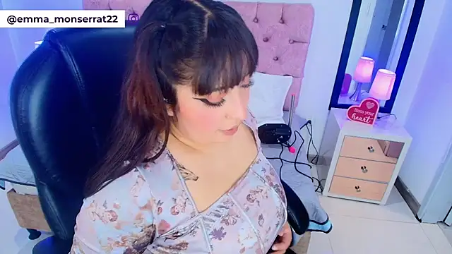 Snapshot of Emma_monserrat chatting on March 2, 2026, 7:32 pm Emma monserrat online show from March 2, 2026, 7:32 pm