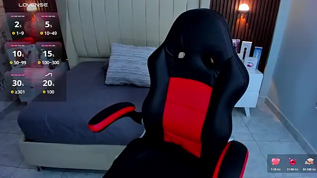 CAMILAGRAY online show from October 11, 2025, 12:50 pm