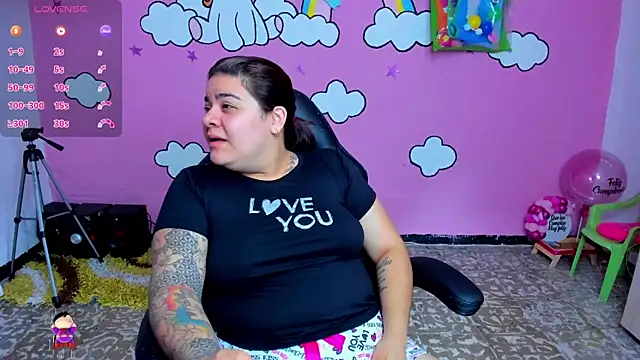 Sharon hils online show from March 30, 2026, 12:17 pm