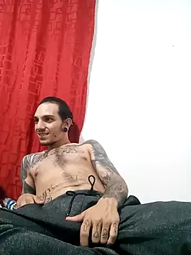 HornetBigDickonYou online show from February 16, 2025, 3:15 am