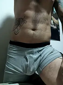 HornetBigDickonYou online show from December 5, 2024, 4:48 am