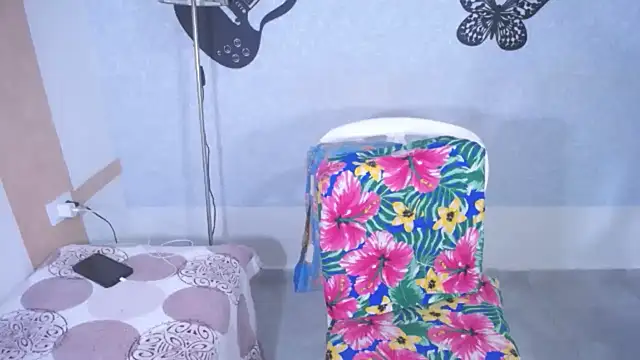 SammyBichota online show from February 12, 2025, 3:27 pm