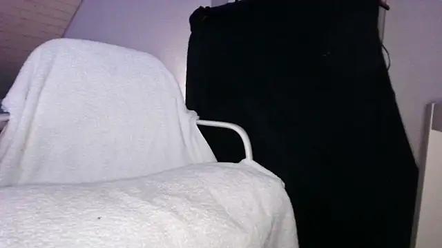 mr-k-quinn-x online show from December 8, 2024, 10:14 pm