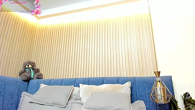 kathecute   online show from June 2, 2026, 1:38 am
