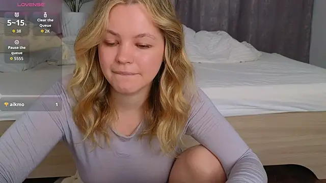 Milana15 online show from June 26, 2026, 5:24 am