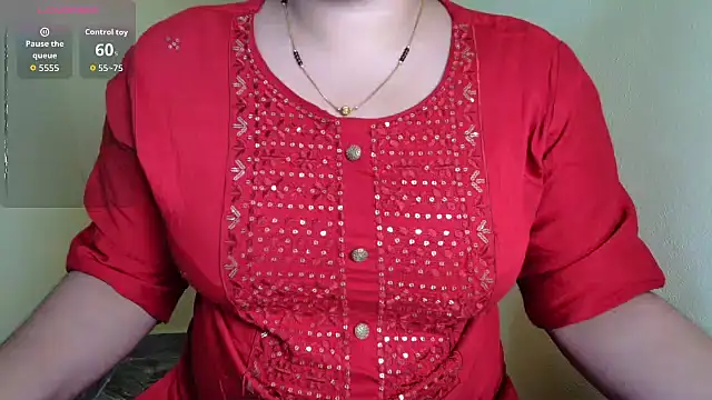Snapshot of sindhu_22 chatting on October 15, 2025, 4:48 pm sindhu 22 online show from October 15, 2025, 4:48 pm