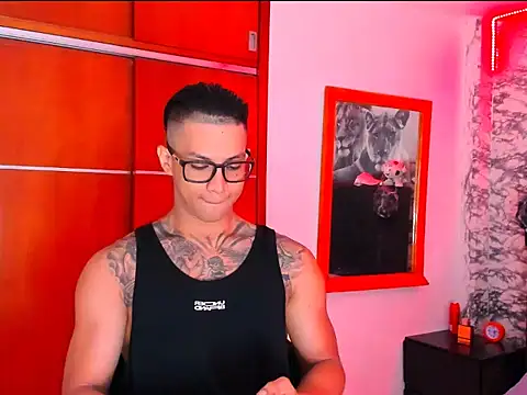 Aaron Toy online show from January 5, 2026, 8:12 pm