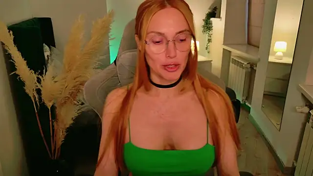 Love Call online show from September 13, 2025, 5:07 am