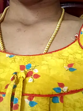 Ambika01 online show from November 5, 2025, 4:15 am