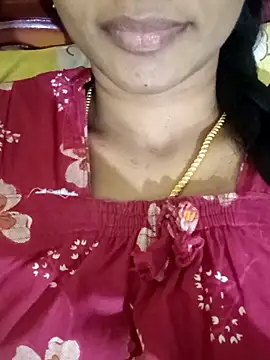 Ambika01 online show from November 9, 2025, 1:26 pm