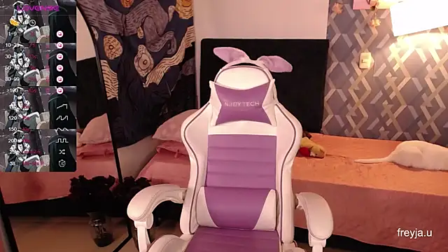 imfreyjauu online show from March 16, 2025, 11:37 pm