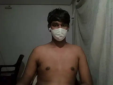 Snapshot of brownguy1234 chatting on January 27, 2025, 5:48 pm brownguy1234 online show from January 27, 2025, 5:48 pm