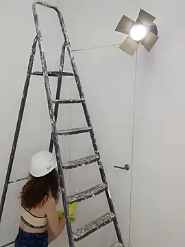 YourSuperModel online show from October 30, 2025, 12:25 pm