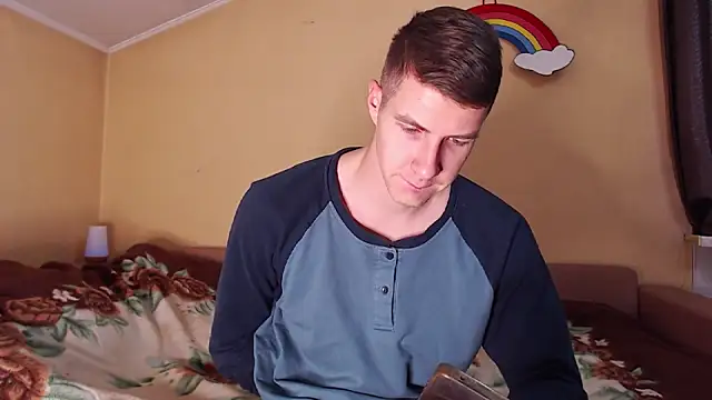 Chris Brien online show from December 4, 2025, 7:51 am