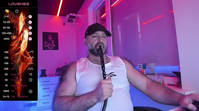 MAGABEAR077 online show from June 1, 2026, 11:43 am