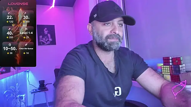 Snapshot of MAGABEAR077 chatting on September 15, 2025, 4:07 pm MAGABEAR077 online show from September 15, 2025, 4:07 pm