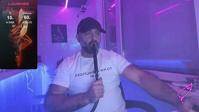 MAGABEAR077 online show from November 28, 2025, 4:51 pm