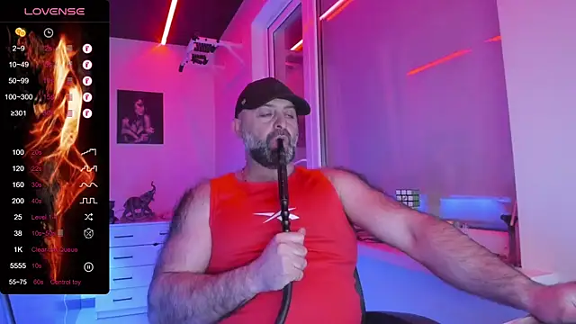 MAGABEAR077 online show from May 10, 2026, 7:16 pm