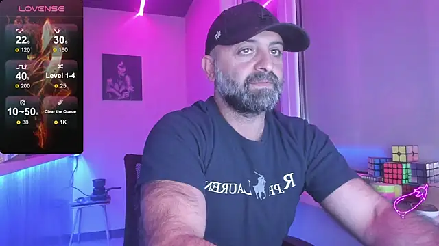 Snapshot of MAGABEAR077 chatting on October 3, 2025, 8:54 pm MAGABEAR077 online show from October 3, 2025, 8:54 pm