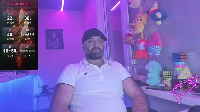 Snapshot of MAGABEAR077 chatting on March 18, 2025, 7:44 pm MAGABEAR077 online show from March 18, 2025, 7:44 pm