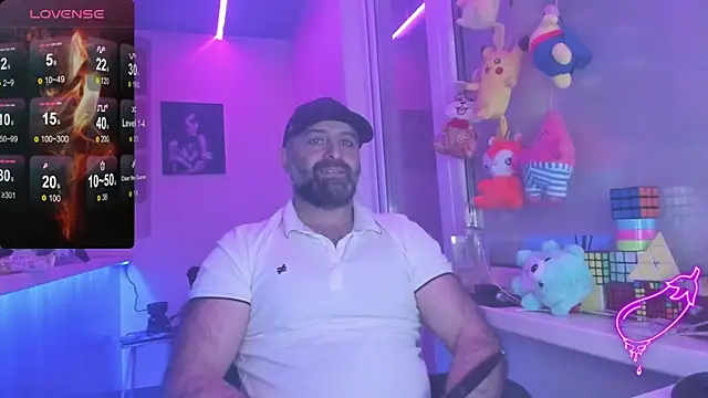 Snapshot of MAGABEAR077 chatting on March 19, 2025, 5:52 am MAGABEAR077 online show from March 19, 2025, 5:52 am