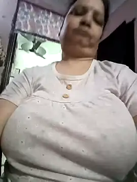 Kavya kapoor online show from April 11, 2026, 2:10 pm