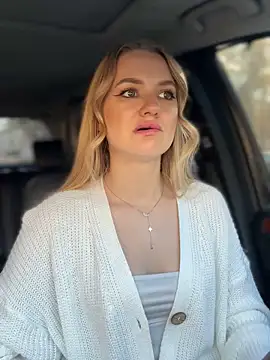 Devill Angel  online show from October 19, 2025, 10:29 am