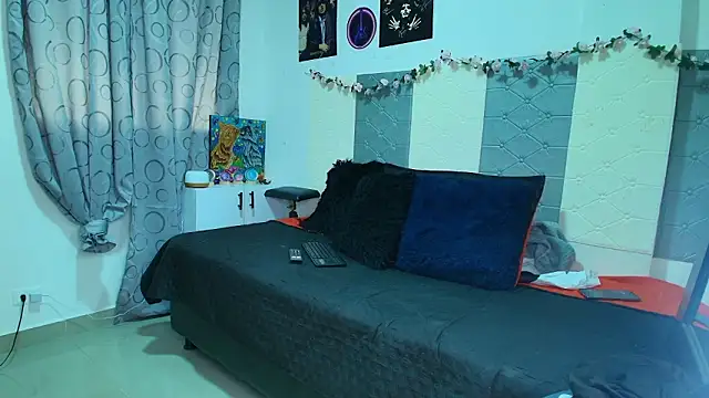 scarlett  morgan online show from March 9, 2026, 2:31 pm