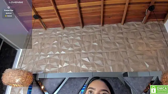 Rose Evans   online show from January 14, 2026, 4:49 am