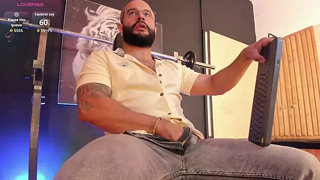 Luke  09 online show from October 29, 2025, 11:42 am