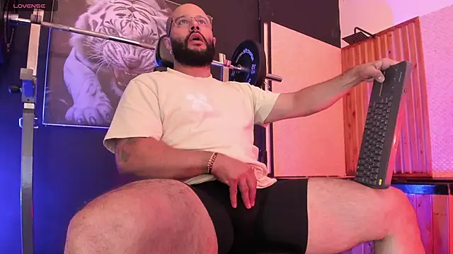 Luke  09 online show from March 11, 2026, 11:48 am