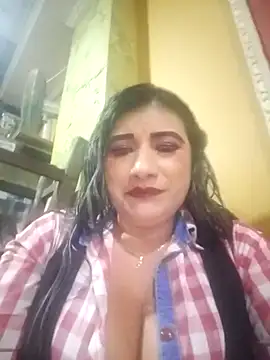 Snapshot of Hannahcandyy chatting on March 15, 2025, 11:28 pm Hannahcandyy online show from March 15, 2025, 11:28 pm