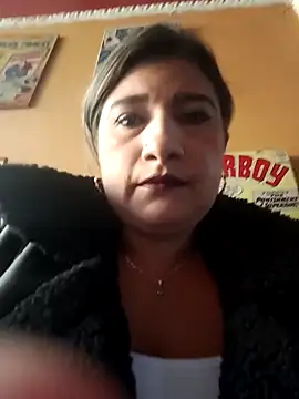 Snapshot of Hannahcandyy chatting on February 26, 2025, 10:15 pm Hannahcandyy online show from February 26, 2025, 10:15 pm