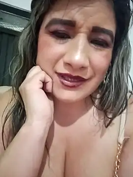 Snapshot of Hannahcandyy chatting on September 10, 2025, 3:38 am Hannahcandyy online show from September 10, 2025, 3:38 am