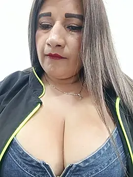 Hannahcandyy online show from June 20, 2026, 9:09 pm