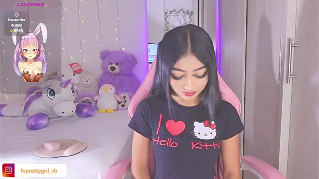 urfavprettygirl online show from January 6, 2026, 9:46 am