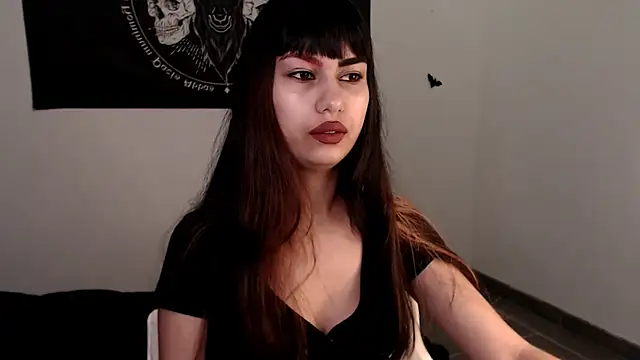 Little-Lucifer online show from December 2, 2025, 10:44 pm