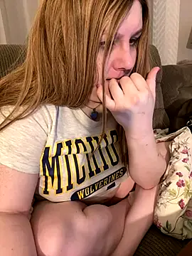 PuckBunny17 online show from December 23, 2025, 6:34 am