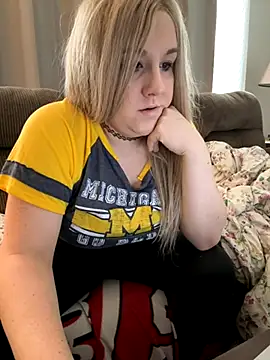 PuckBunny17 online show from September 21, 2025, 8:58 pm