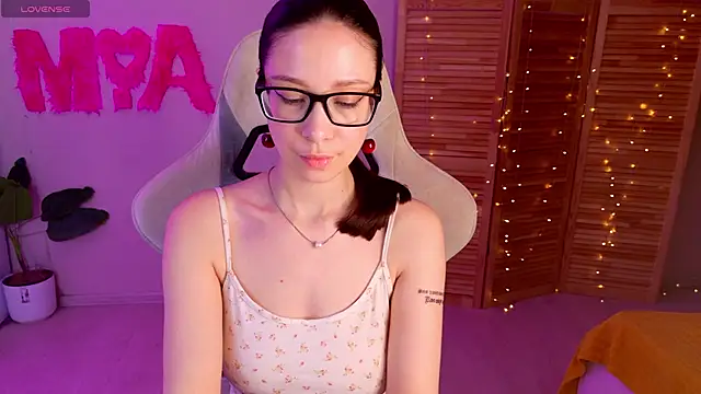 Miss Mia Murr online show from September 13, 2025, 6:46 am