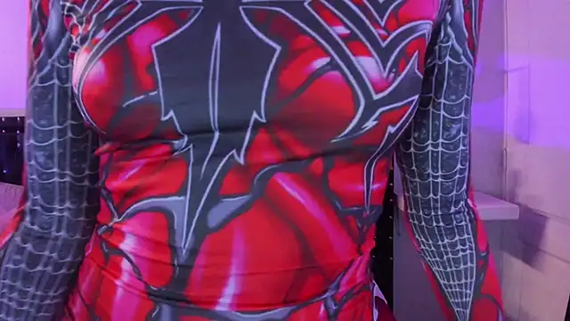 Snapshot of Ghosty_Doll chatting on October 18, 2025, 1:02 pm Ghosty Doll online show from October 18, 2025, 1:02 pm