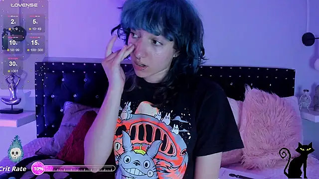 Snapshot of Ghosty_Doll chatting on October 2, 2025, 6:11 pm Ghosty Doll online show from October 2, 2025, 6:11 pm