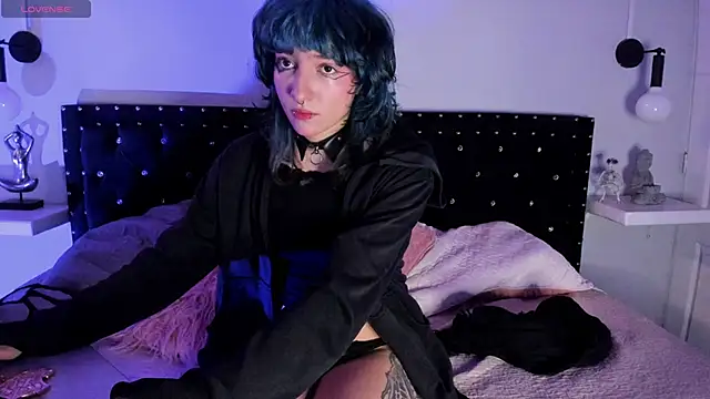 Snapshot of Ghosty_Doll chatting on October 7, 2025, 1:34 pm Ghosty Doll online show from October 7, 2025, 1:34 pm