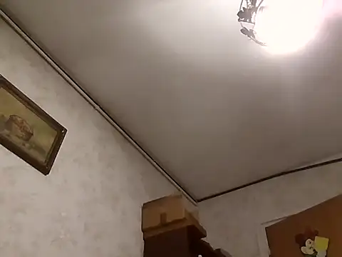 mariusica1xh online show from September 26, 2025, 2:51 am